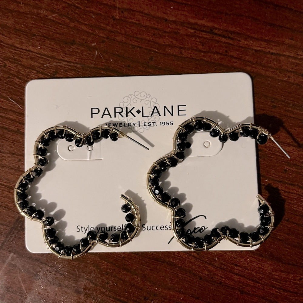 Park lane flower shaped ember earrings